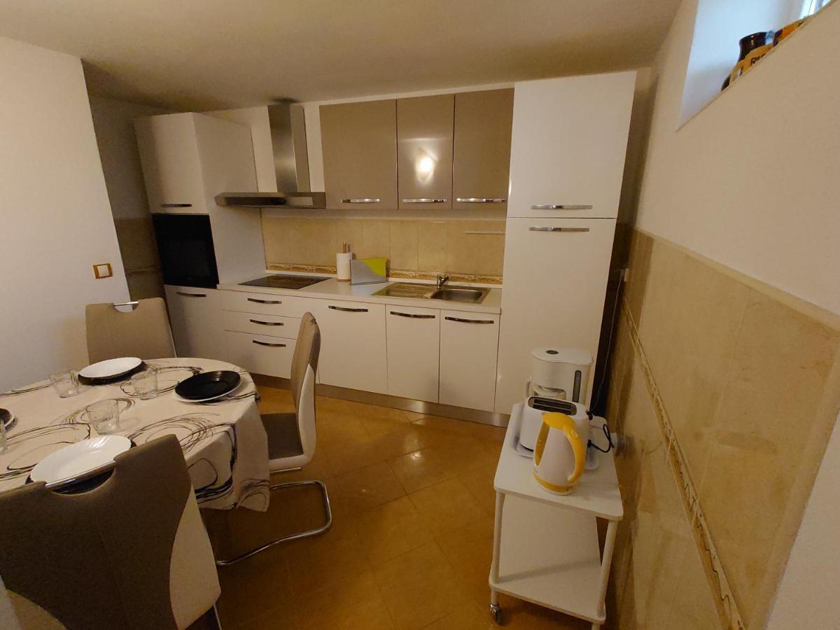 Apartmani Lea Jadranovo Exteriér fotografie
