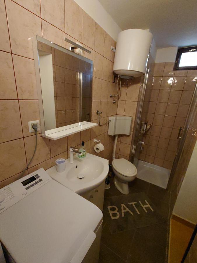 Apartmani Lea Jadranovo Exteriér fotografie